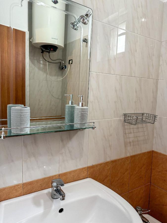 Balkan Rooftop Apartment Tiranë Ngoại thất bức ảnh